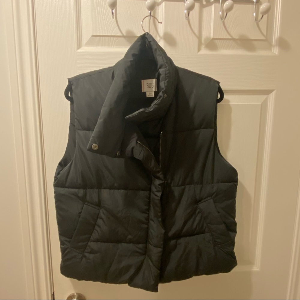 Urban Outfitters Black Puffer Vest